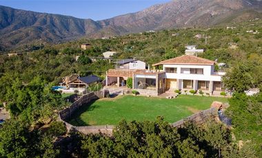 Casa en Venta en condominio la aurora con vista a todo el valle