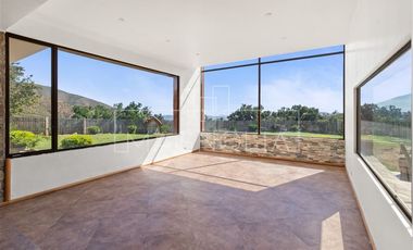 Casa en Venta en condominio la aurora con vista a todo el valle