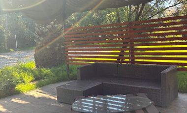 HERMOSA PARCELA EN VENTA CON DOS CASAS , QUINCHO Y PISCINA