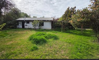 HERMOSA PARCELA EN VENTA CON DOS CASAS , QUINCHO Y PISCINA