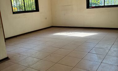 HERMOSA PARCELA EN VENTA CON DOS CASAS , QUINCHO Y PISCINA