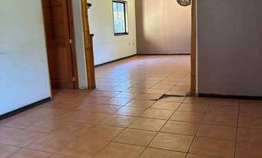 HERMOSA PARCELA EN VENTA CON DOS CASAS , QUINCHO Y PISCINA