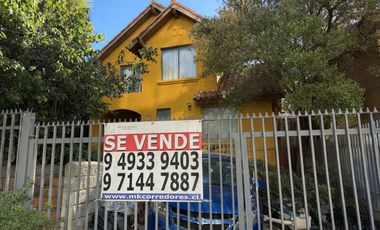 Hermosa casa en venta en Viña Alto