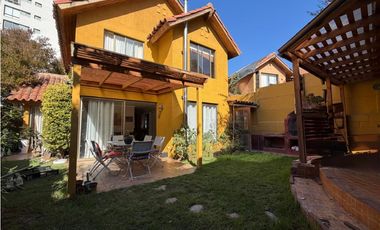 Hermosa casa en venta en Viña Alto