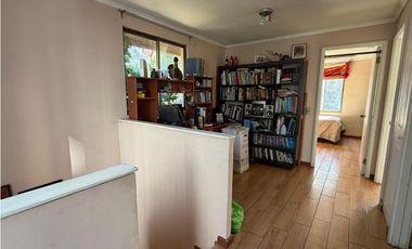 Hermosa casa en venta en Viña Alto