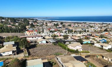 GRAN TERRENO CON ESPECTACULAR VISTA Y A PASOS DEL MAR