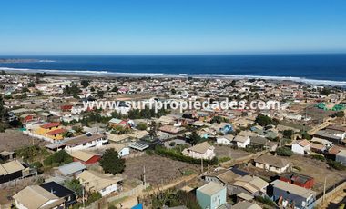 GRAN TERRENO CON ESPECTACULAR VISTA Y A PASOS DEL MAR