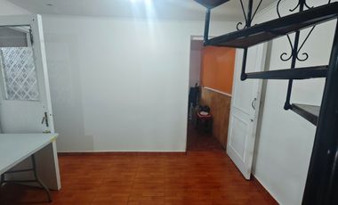 CASA EN  VENTA EN QUINTA NORMAL