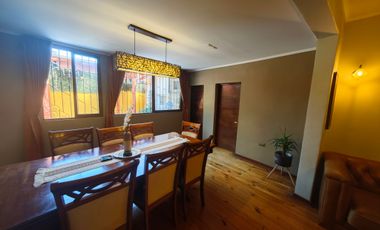 CASA EN VENTA DE 5 DORMITORIOS EN QUINTA NORMAL