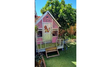 ¡Encantadora casa en venta en Buin con piscina!