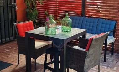¡Encantadora casa en venta en Buin con piscina!