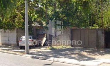 TERRENO DE 914,40 M2 CERCANO A METRO ROJAS MAGALLANES.