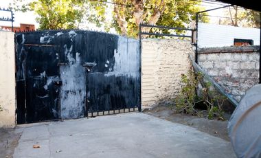 VENDO PROPIEDAD AMPLIO TERRENO