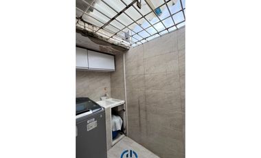 SE ARRIENDA CASA EN LA URBANIZACIÓN LAS ACACIAS SECTOR CISNE