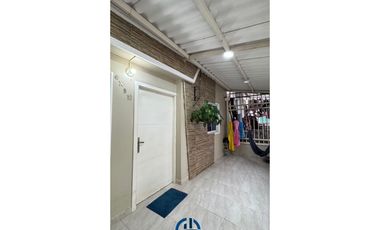 SE ARRIENDA CASA EN LA URBANIZACIÓN LAS ACACIAS SECTOR CISNE