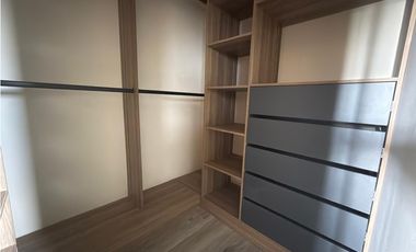 CASA CAMPRESTE EN ARRIENDO – UNIDAD SEMICERARDA