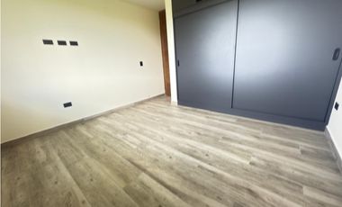 CASA CAMPRESTE EN ARRIENDO – UNIDAD SEMICERARDA