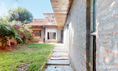 Venta de PH al frente en Tolosa!