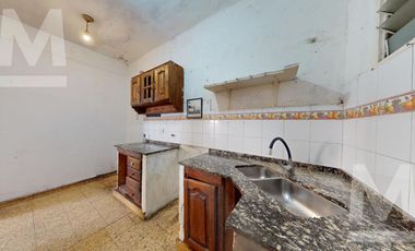 Venta de PH al frente en Tolosa!