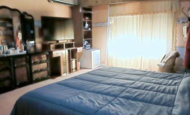 Venta Casa 6 ambientes Pablo Nogues Malvinas Argentinas con Pileta y Cochera