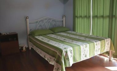 Venta Casa 6 ambientes Pablo Nogues Malvinas Argentinas con Pileta y Cochera