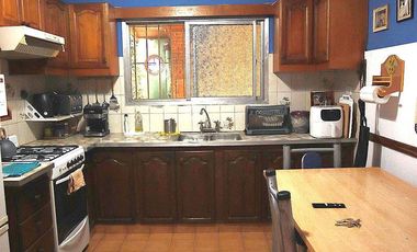 Venta Casa 6 ambientes Pablo Nogues Malvinas Argentinas con Pileta y Cochera