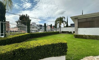 SE RENTA CASA EN CONDADO DE SAYAVEDRA