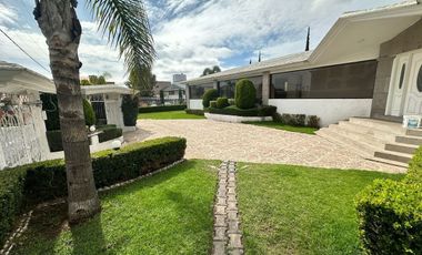 SE RENTA CASA EN CONDADO DE SAYAVEDRA