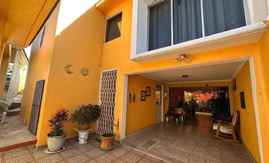 VENTA CASA: LOMAS LINDAS, ATIZAPAN