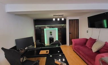 Casa con uso de suelo en Venta en Miramontes