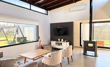 CASA 5 AMBIENTES EN VENTA, BARRIO PRIVADO MATISSE, LOS CARDALES