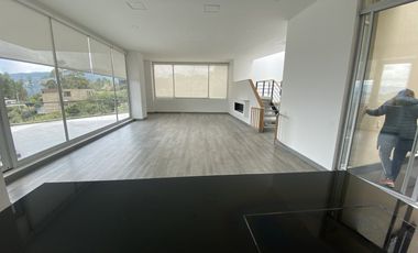 Espectacular Casa en Conjunto