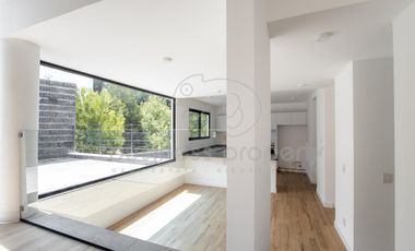 Hermosa Casa dentro de la Sexta Sección de Lomas Verdes