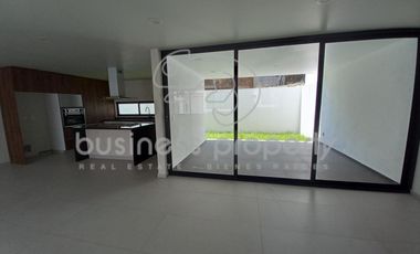 Hermosa Casa en Moncayo excelentes espacios y muy iluminada