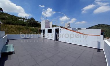 Hermosa Casa en Moncayo excelentes espacios y muy iluminada