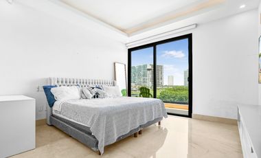 Casa de lujo en Puerto Cancun Canales de 5 recamaras amueblada en Renta en Cancun