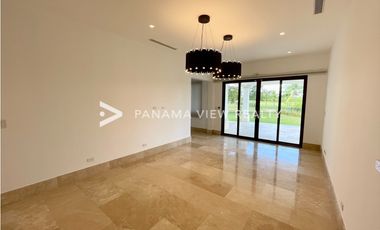 FAIRWAY ESTATES / SANTA MARIA / VENTA