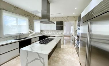 FAIRWAY ESTATES / SANTA MARIA / VENTA