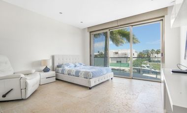 Casa de lujo en Renta Puerto Cancun Canales de 4 recamaras Amueblada en Cancun
