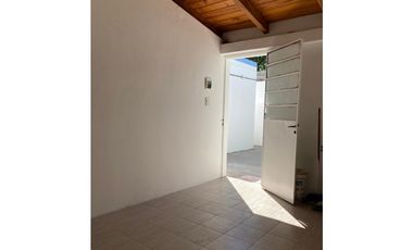 VENTA DEPARTAMENTO INTERNO/B° PARAISO
