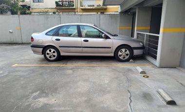 Venta de cochera en Olivos