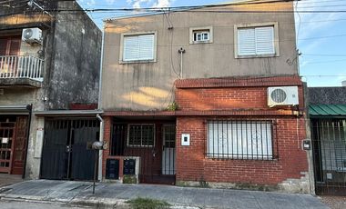 Casa 3 dormi-cochera-patio + dpto 2 dormi en venta