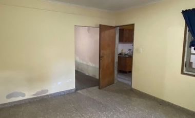 Casa 3 dormi-cochera-patio + dpto 2 dormi en venta