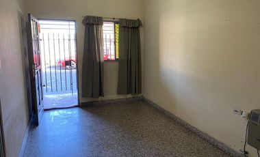 Casa 3 dormi-cochera-patio + dpto 2 dormi en venta