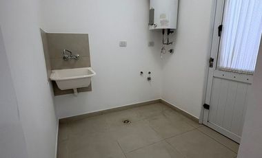 Casa Moderna apta a crédito en  Sauce Viejo