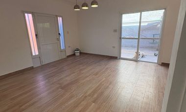 Casa Moderna apta a crédito en  Sauce Viejo