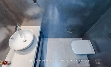 Casa 6 ambientes 717 m² en venta con cochera en Adrogué