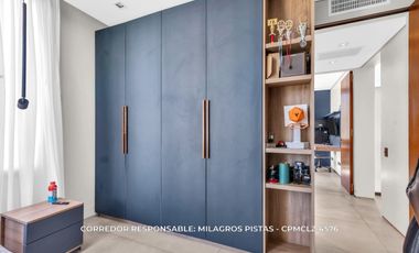 Casa 6 ambientes 717 m² en venta con cochera en Adrogué