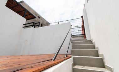 VENTA DE CASA  REFACCIONADA EN FOMENTO 9 DE JULIO