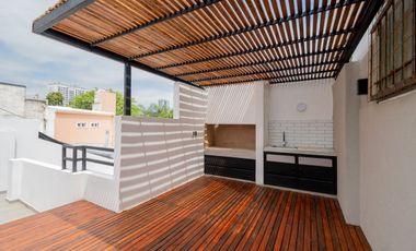 VENTA DE CASA  REFACCIONADA EN FOMENTO 9 DE JULIO
